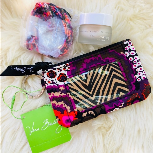 Vera Bradley Accessories - Vera Bradley key chain and ID holder new